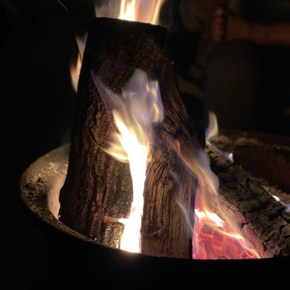 Meet your Posher, Megan - Picture 1 of 1